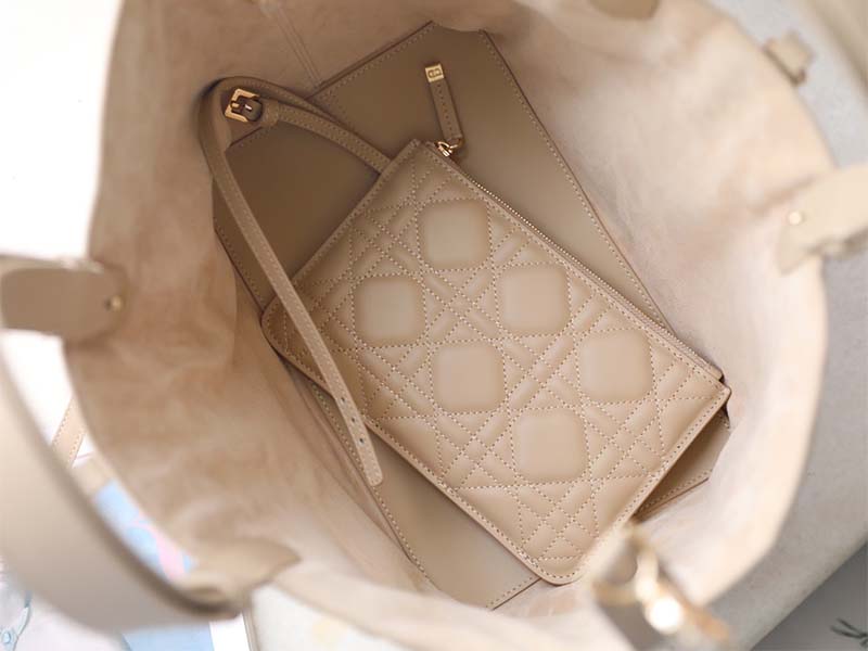Túi Medium Dior Toujour Bag Powder Beige Calfskin 28CM Best Quality