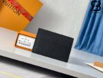 Ví LV Card Holder Màu Đen Taiga Best Quality