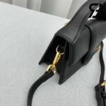 Túi Jacquemus Le Bambino Màu Đen 17CM Best Quality