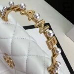 Túi Chanel 23B Flap Phone Holder With Chain Màu Trắng GHW 17CM Best Quality
