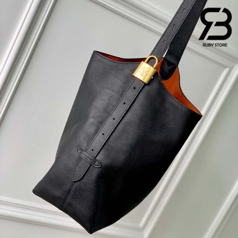Túi LV Low Key Hobo MM Màu Đen Calfskin Best Quality