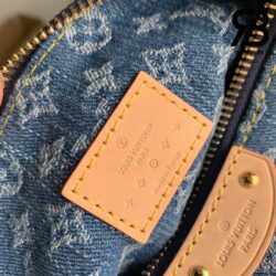 Túi LV Hills Pochette Bag Monogram Màu Xanh Denim 18CM Best Quality