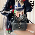 Ba Lô Chanel 23C Medium Duma Backpack Màu Đen Calfskin GHW 24CM Best Quality