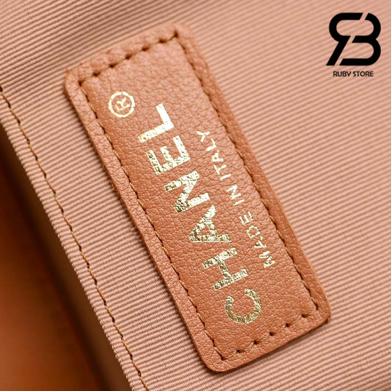 Ba Lô Chanel 24P Medium Duma Backpack Màu Nâu Camel Calfskin GHW 24CM Best Quality