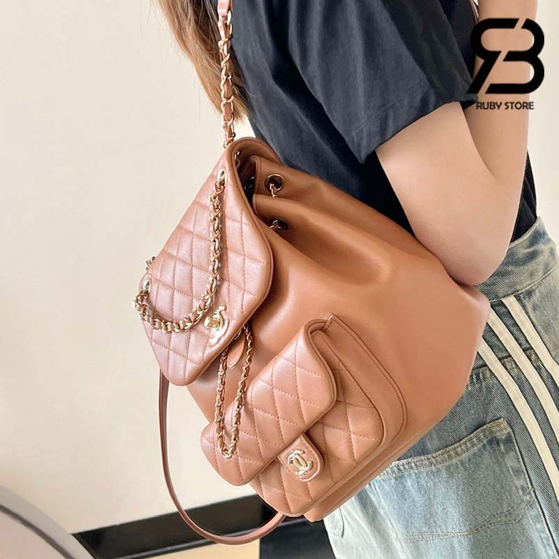 Ba Lô Chanel 24P Medium Duma Backpack Màu Nâu Camel Calfskin GHW 24CM Best Quality
