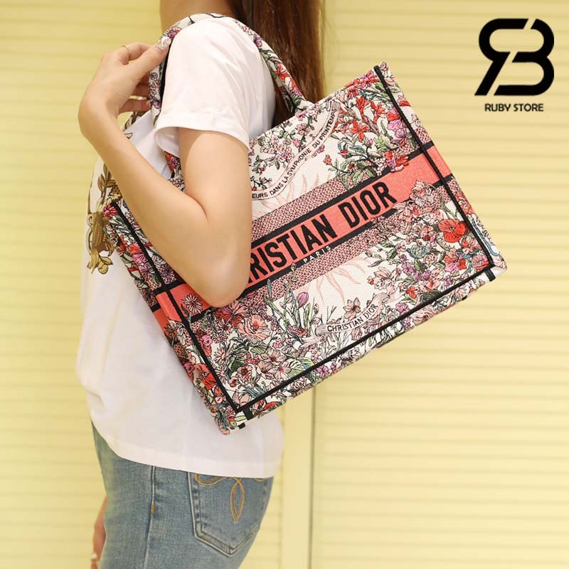 Túi Medium Dior Book Tote Ecru Multicolor 4 Saisons Printemps Soleil Embroidery 36CM Best Quality