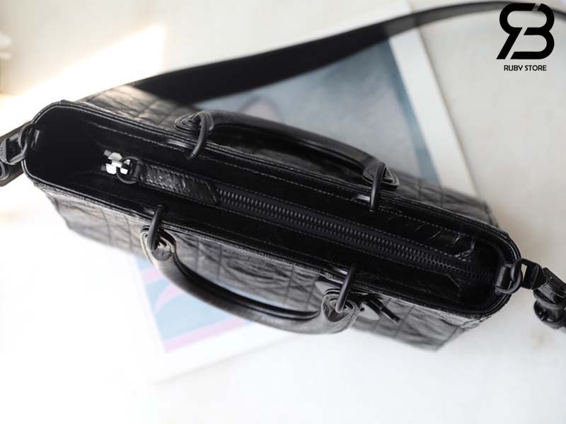 Túi Medium Lady D-Sire Bag Màu Đen Macrocannage Crinkled Calfskin Best Quality