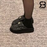 Giày Chanel 23C CC Turn Lock Mule Clog Slipper Black Lambskin Best Quality
