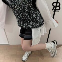 Giày Chanel 23C White Silver Metallic CC Logo Lace Up Flat Runner Trainer Sneaker Best Quality