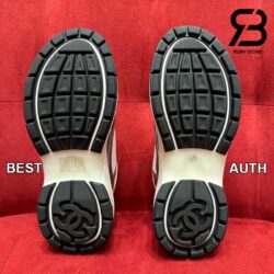 Giày Chanel 23C White Silver Metallic CC Logo Lace Up Flat Runner Trainer Sneaker Best Quality