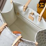 Túi LV Onthego MM Màu Trắng Monogram Jacquard Best Quality