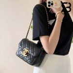 Túi Chanel 24B 22 Mini Flap Bag Vintage CC Logo Đen Bóng Da Cừu 19CM Best Quality