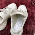 Giày Gucci Rhyton Sneaker In Ivory Leather Kem Navy