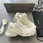 Giày Balenciaga Runner White Glow In The Dark Màu Trắng