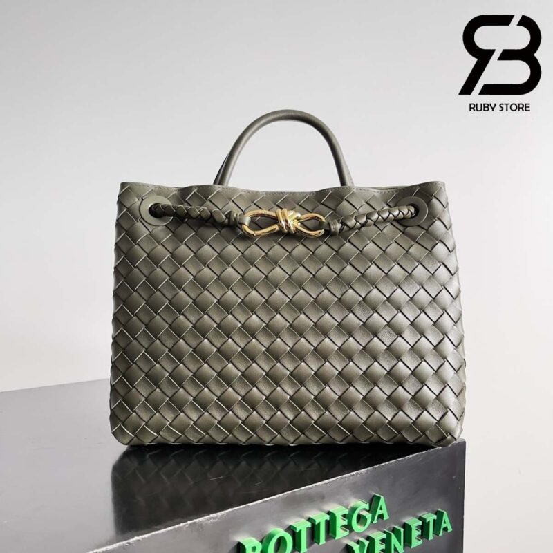 Túi Bottega Veneta Medium Andiamo Intrecciato Lambskin 32CM Best Ý