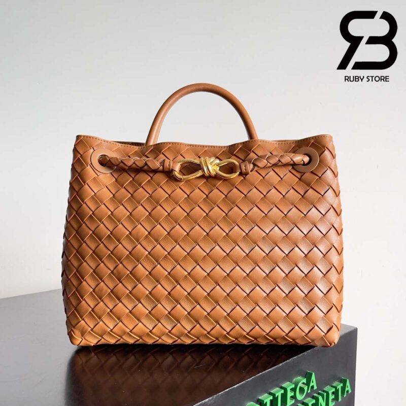 Túi Bottega Veneta Medium Andiamo Intrecciato Lambskin 32CM Best Ý