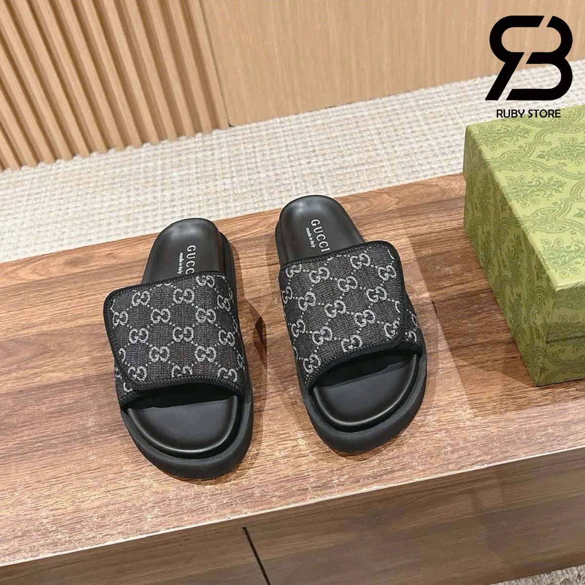 dep-gucci-padded-canvas-slide-sandal-mau-den-best-quality Dép Gucci Padded Canvas Slide Sandal Màu Đen Best Quality