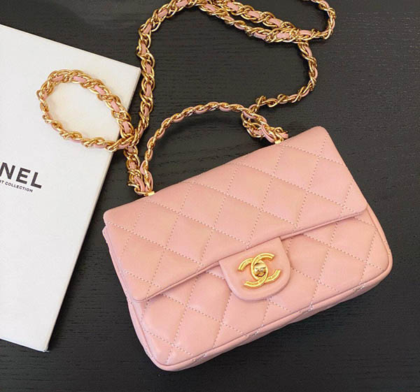 Túi Chanel classic màu hồng
