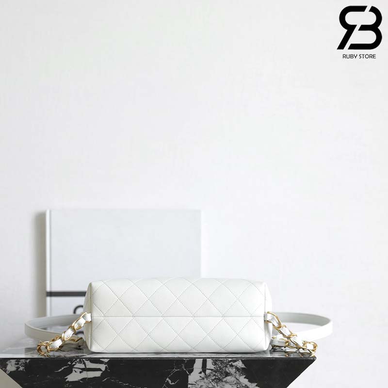 Ba lô Chanel SS25 Large White Calfskin 27CM Màu Trắng Best Quality
