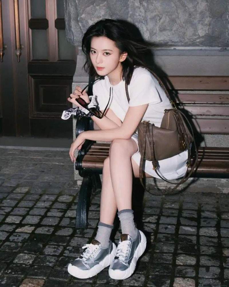 Túi LV Express PM mới nhất 2025