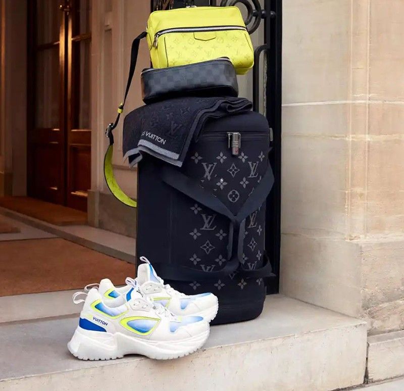 Giày LV Run Away Pulse