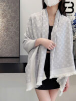 Khăn Choàng LV Monogram Denim Shawl Pearl Gray Xám Best Quality