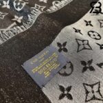 Khăn Choàng LV Monogram Shine Shawl Black Đen Best Quality