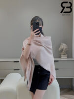 Khăn Choàng LV Monogram Shine Shawl Rose Pink Hồng Best Quality