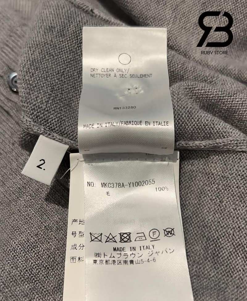 Áo Cardigan Thom Browne màu xám thực tế