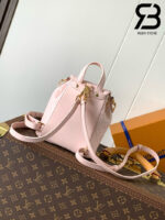 Ba Lô LV Coussin Mini M13389 Pink Màu Hồng Da Cừu 20CM Best Quality