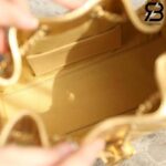 Túi Chanel 25 Mini Hobo Handbag Metallic Gold Caviar Màu Vàng 20CM Best Quality