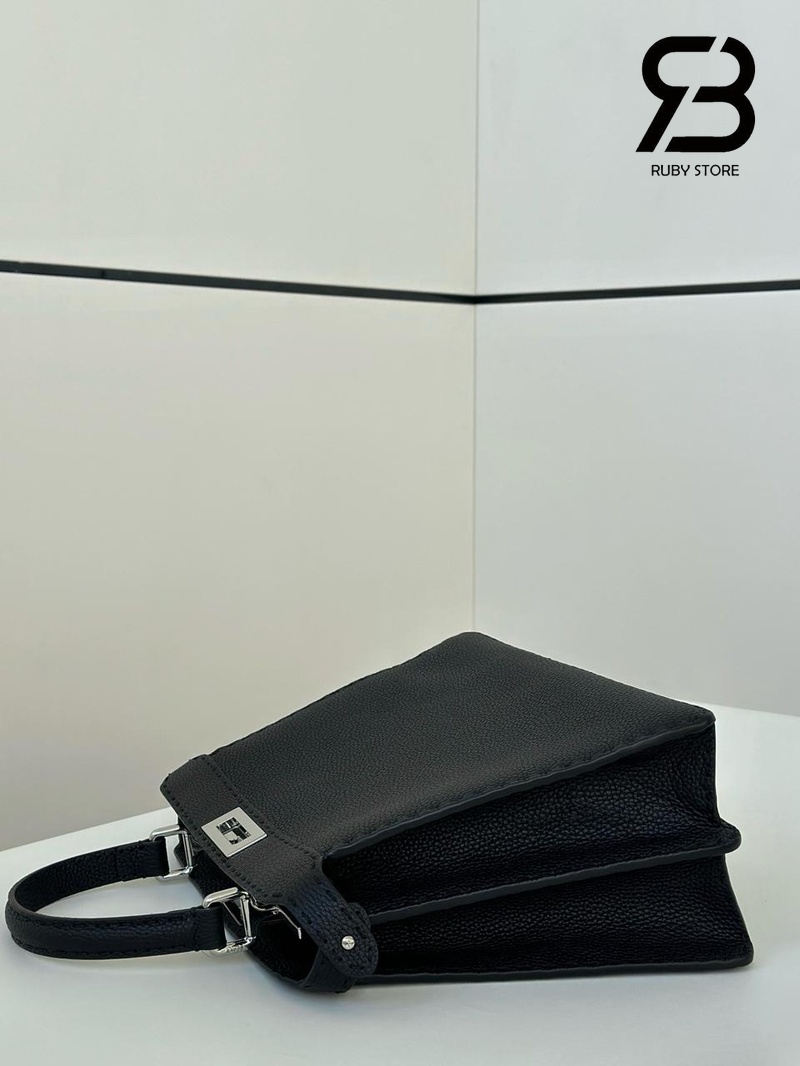 Túi Fendi Peekaboo ISeeU Medium Size 33 Black Grained Calfskin Hand Sewn