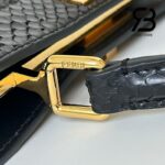 Túi Fendi Peekaboo ISeeU Petite Size 20 Black Python cao cấp
