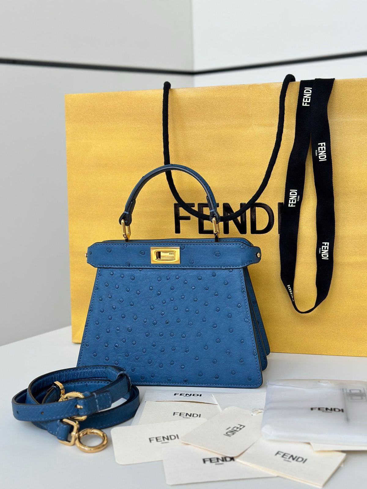 Túi Fendi Peekaboo ISeeU Petite Size 20 Blue Ostrich cao cấp