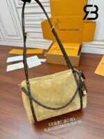 Túi LV Express MM M26358 Noisette Brown chi tiết góc nghiêng