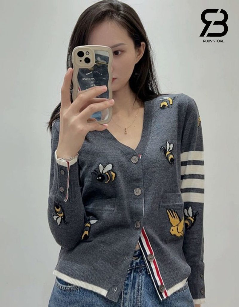 Áo cardigan thom browne màu xám cho nữ
