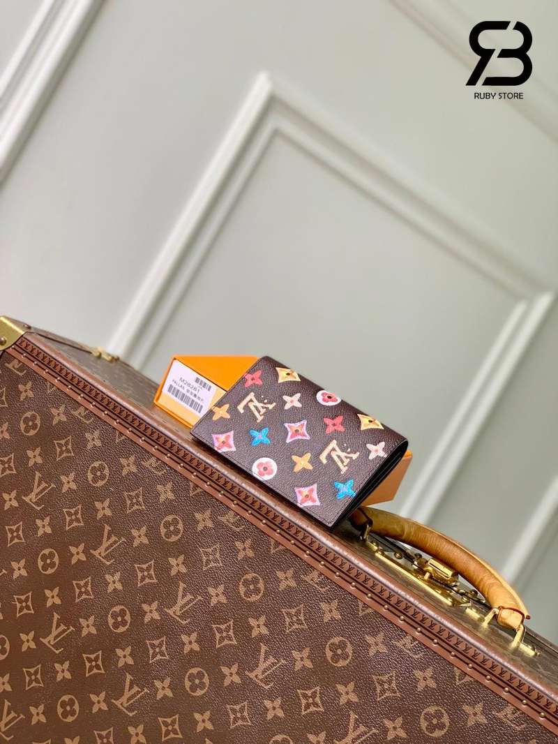 Ví LV Passport Cover Monogram Donuts Canvas M28281, hàng hiệu sang trọng