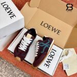 Giày LOEWE Ballet Runner 2.0 màu Burgundy Duck Blue Dough cao cấp