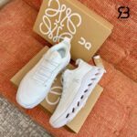 Giày Loewe x On Cloudtilt All White Trắng Full Best Quality góc nghiêng chi tiết