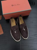 Giày Loro Piana Summer Charms Walk Loafer Suede Chocolate góc nghiêng chi tiết