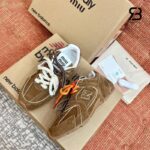Giày New Balance x Miu Miu 530 SL Suede Sneakers Cinnamon chất lượng tốt