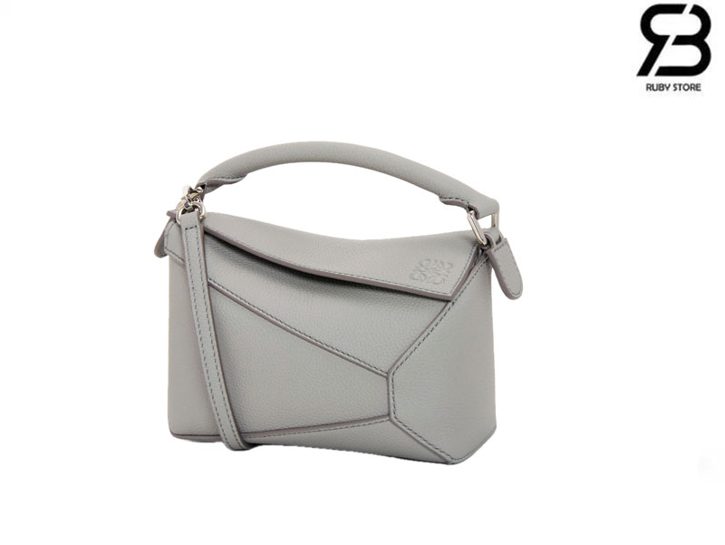 Túi Loewe Mini Featherlight Puzzle Bag in Nappa Lambskin Light Grey chất lượng tốt