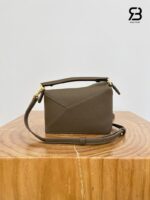 Túi Loewe Mini Puzzle Edge Bag da bê mềm màu taupe chất lượng tốt