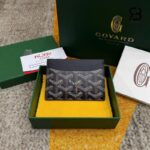 Ví Goyard Saint-Sulpice Card Wallet Best Ý góc nghiêng chi tiết