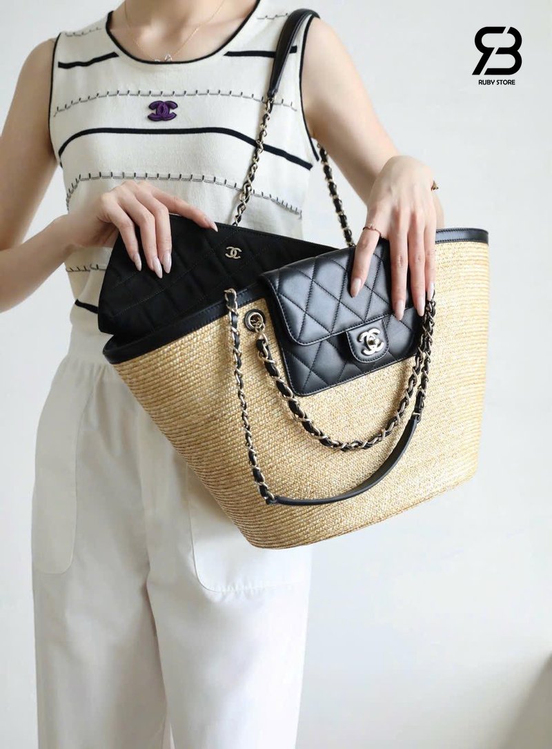 Túi Chanel Coco Beach Straw Raffia Beige Black 54CM - Chi tiết logo sang trọng