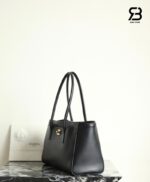 Túi Chanel SS26 Small Tote Bag Black Calfskin Best Pháp, chi tiết sang trọng
