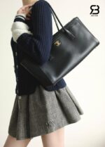 Túi Chanel SS26 Small Tote Bag Black Calfskin Best Pháp sang trọng