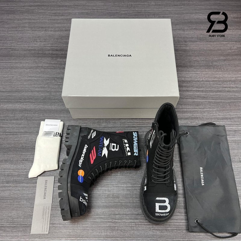 Giày Balenciaga Combat Strike Boot Worn-Out - Black Allover Print chi tiết góc nghiêng