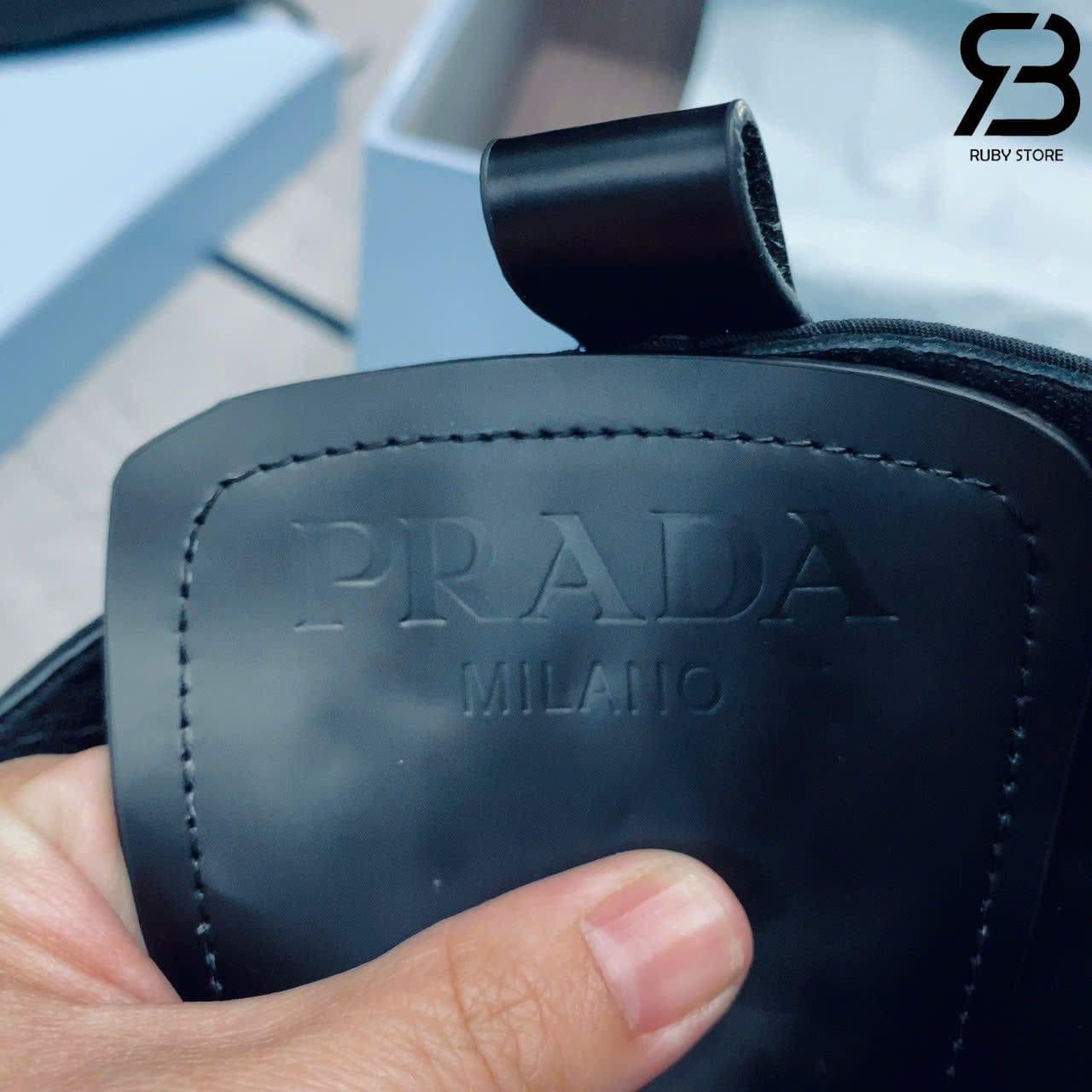 Giày Prada Monolith Brushed Rois Leather And Nylon Boots chất lượng tốt