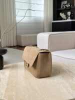 Túi Chanel Maxi Flap Bag Suede Dark Beige Best Pháp sang trọng